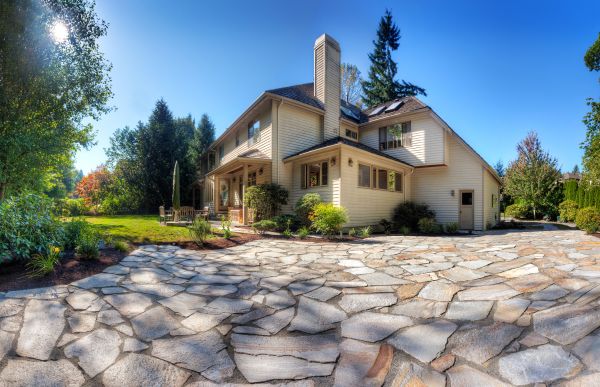 Flagstone Patio Design